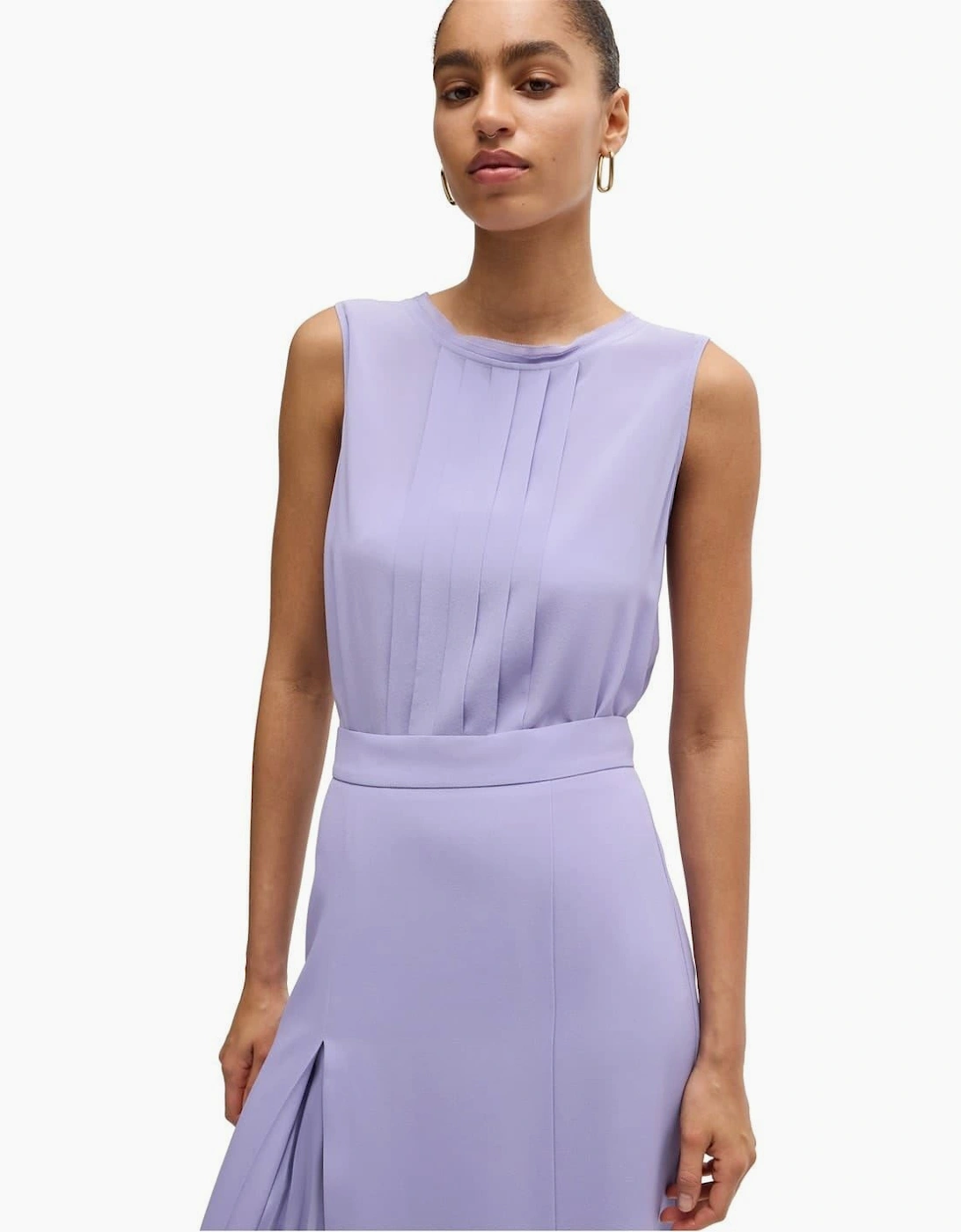Jewel Neck Sleeveless Regular Fit Blouse