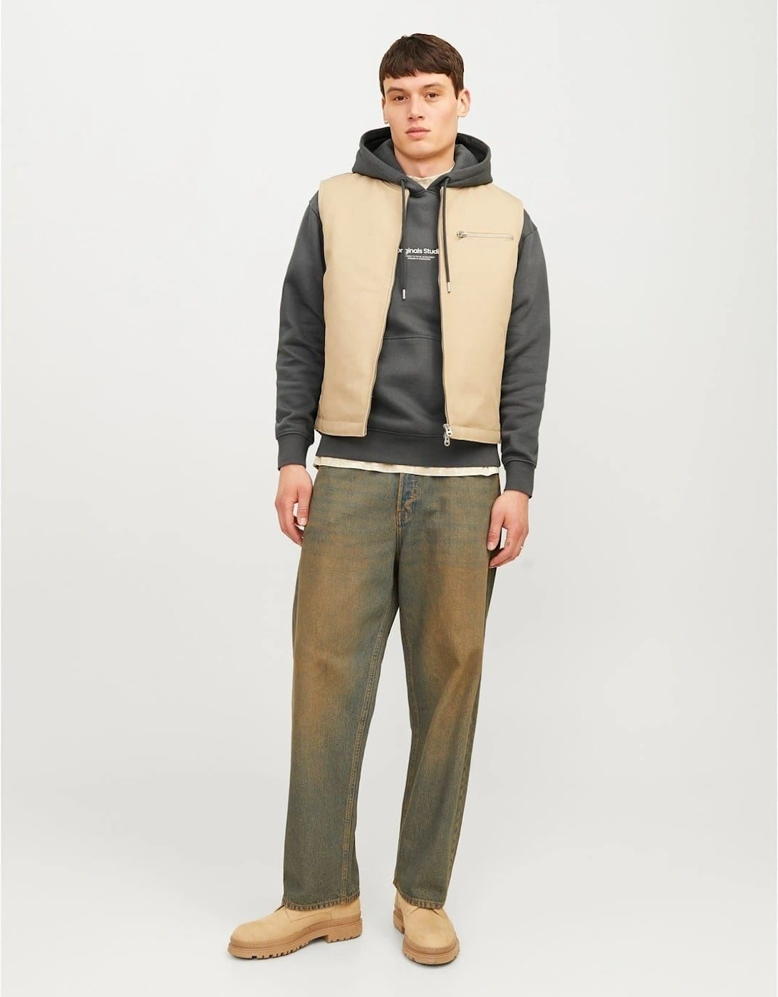 Vester Lettering Hooded Neck Sweatshirt