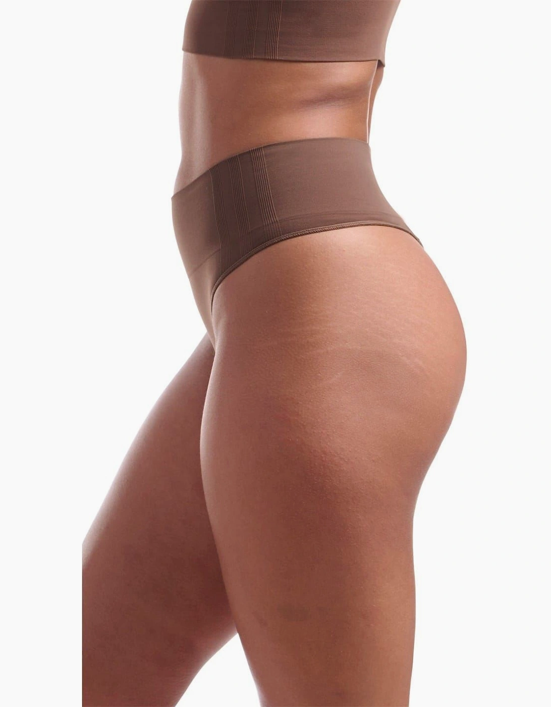 Seamless Thong