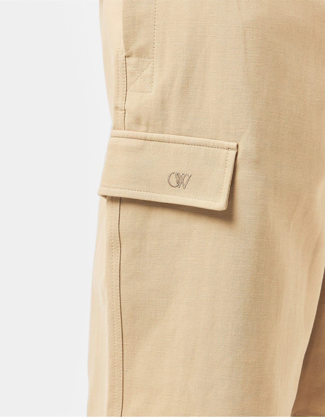 Solid Patterned Relaxed Fit Cargo Shorts