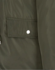 Thumbnail 4 of 6