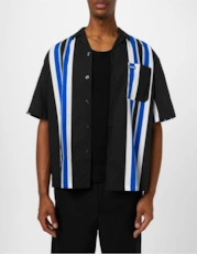 Black 001