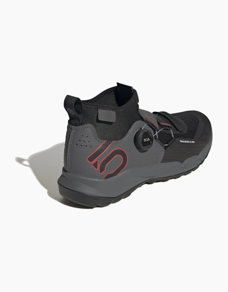 Mid Top Mountain Climbing Sneakers