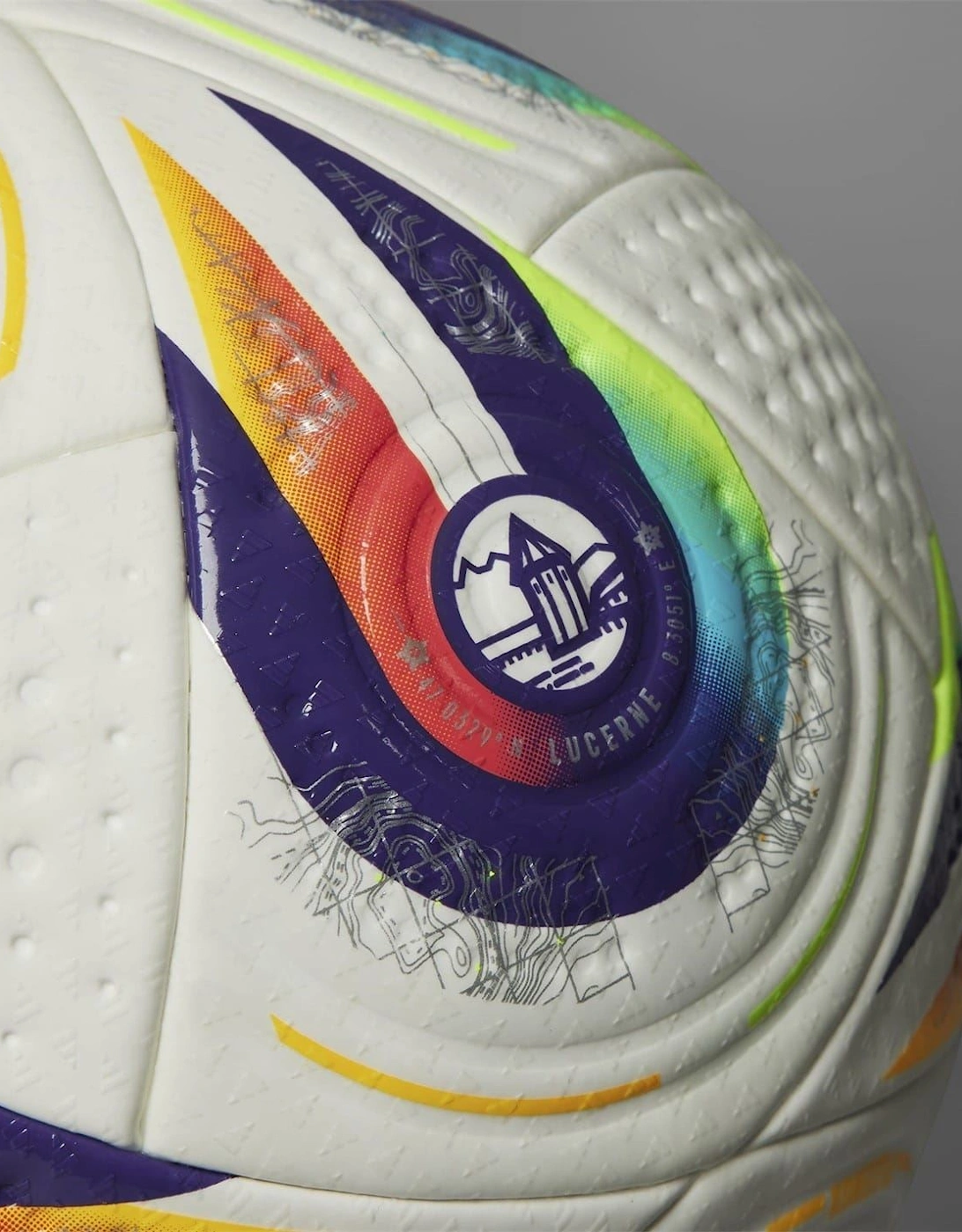 Euros 2025™ Pro Ball Adults