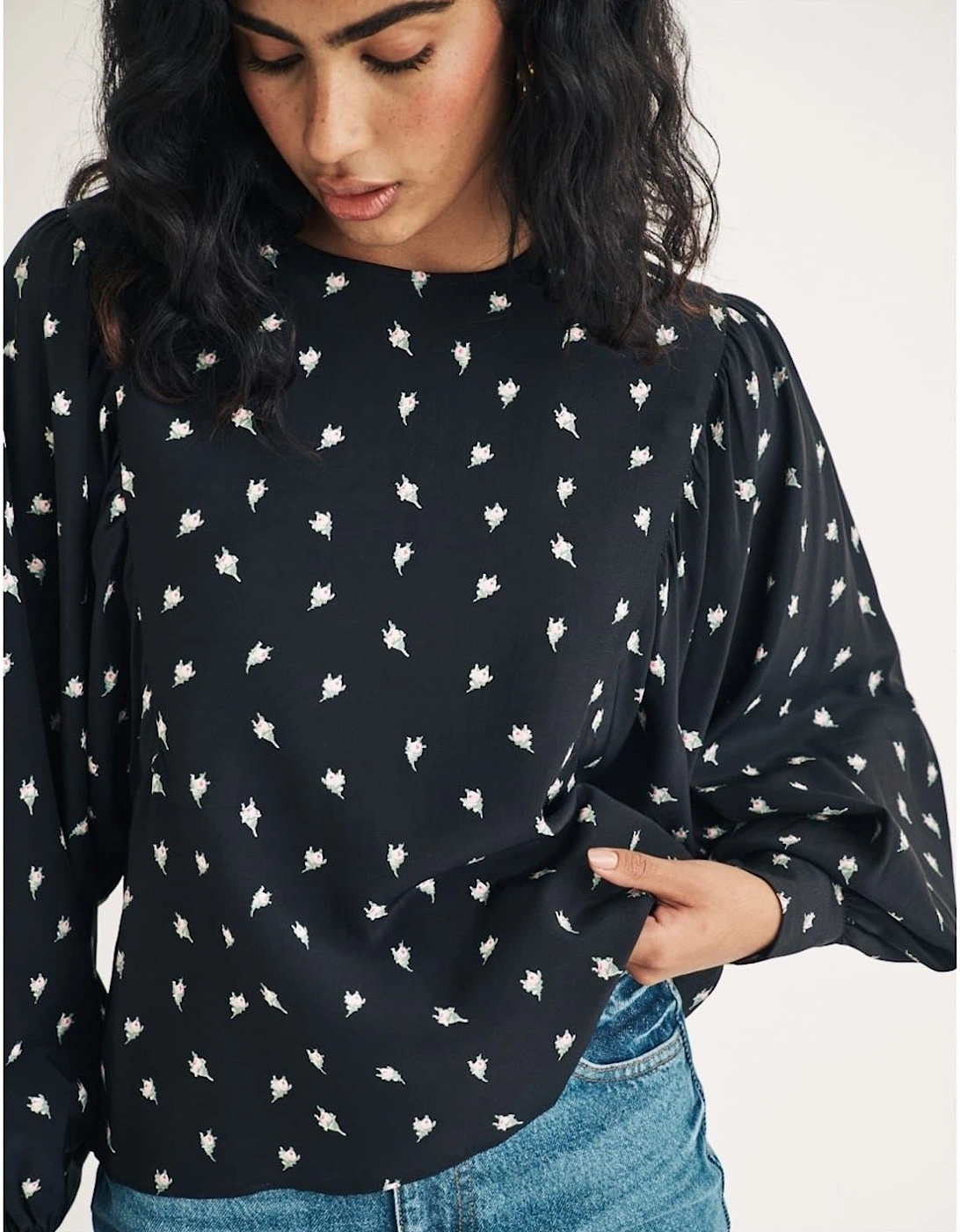 Regular Fit Crew Neck Long Sleeve Blouse