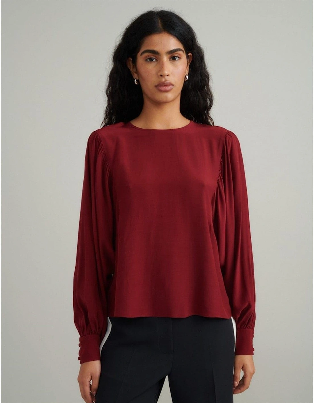 Regular Fit Crew Neck Long Sleeve Blouse