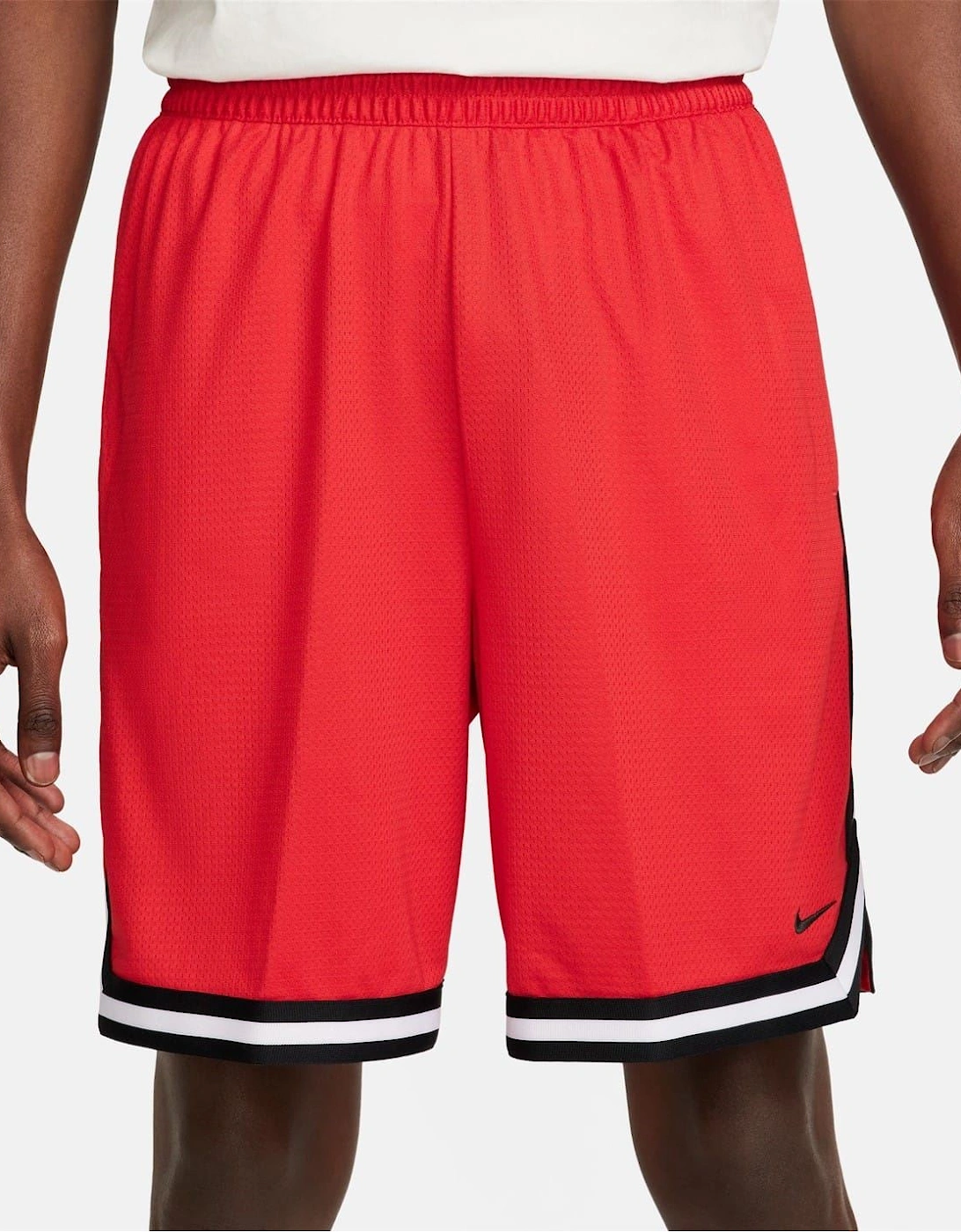 Nike Men's Red Dna Dri Fit 8 Basketball Shorts - Size: 33/32/32