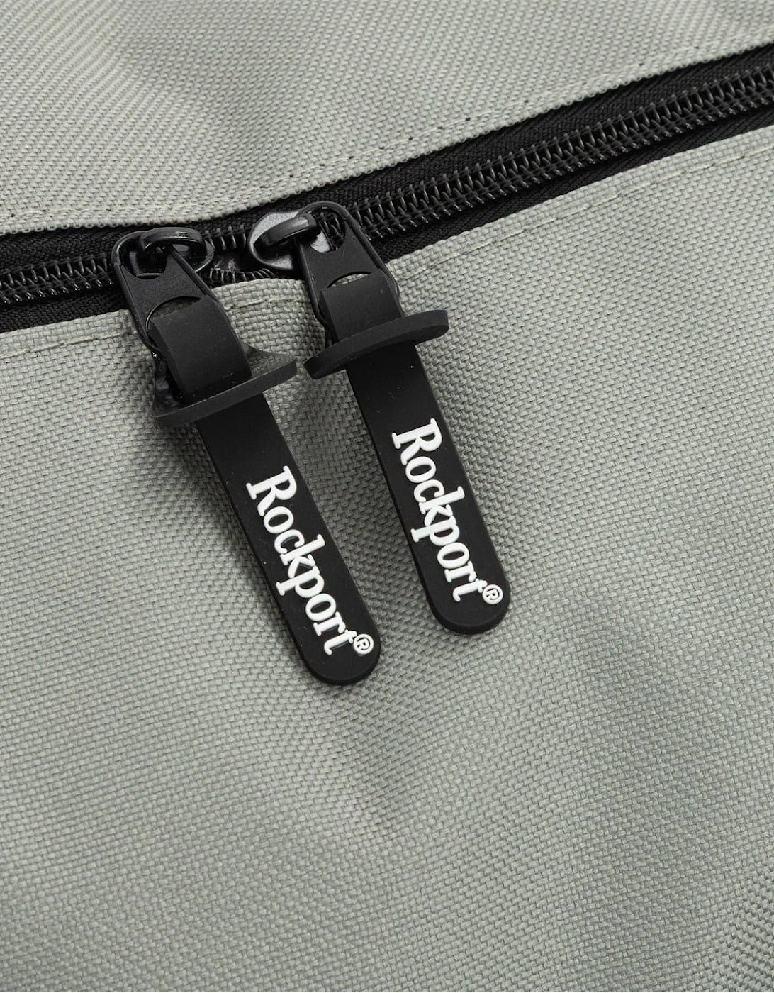 Med Duffle Bag with Detachable Strap