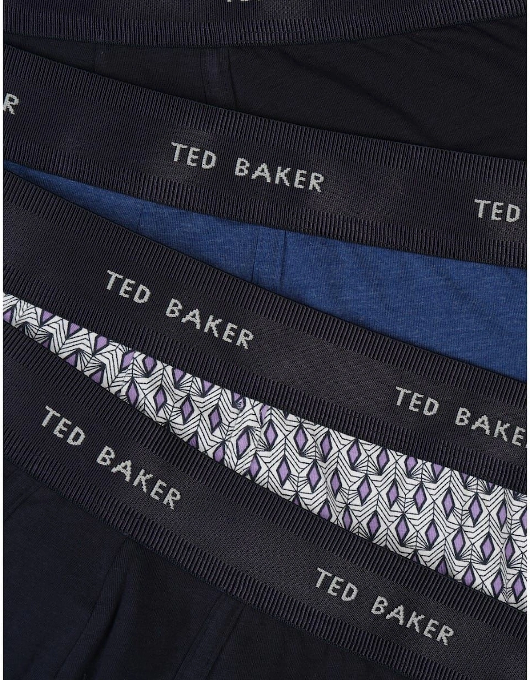 4 Pack Plain Design Trunk