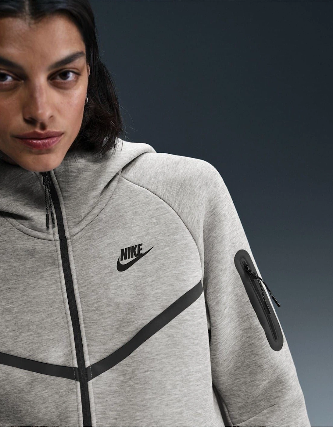 Tech Solid Patterned Hooded Neck Jacket