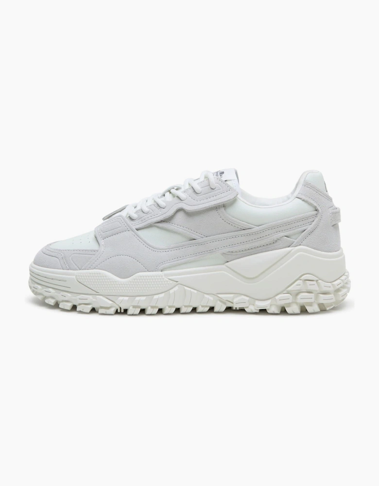 Luxe EL42 Lace-Up Lug Sole Sneakers