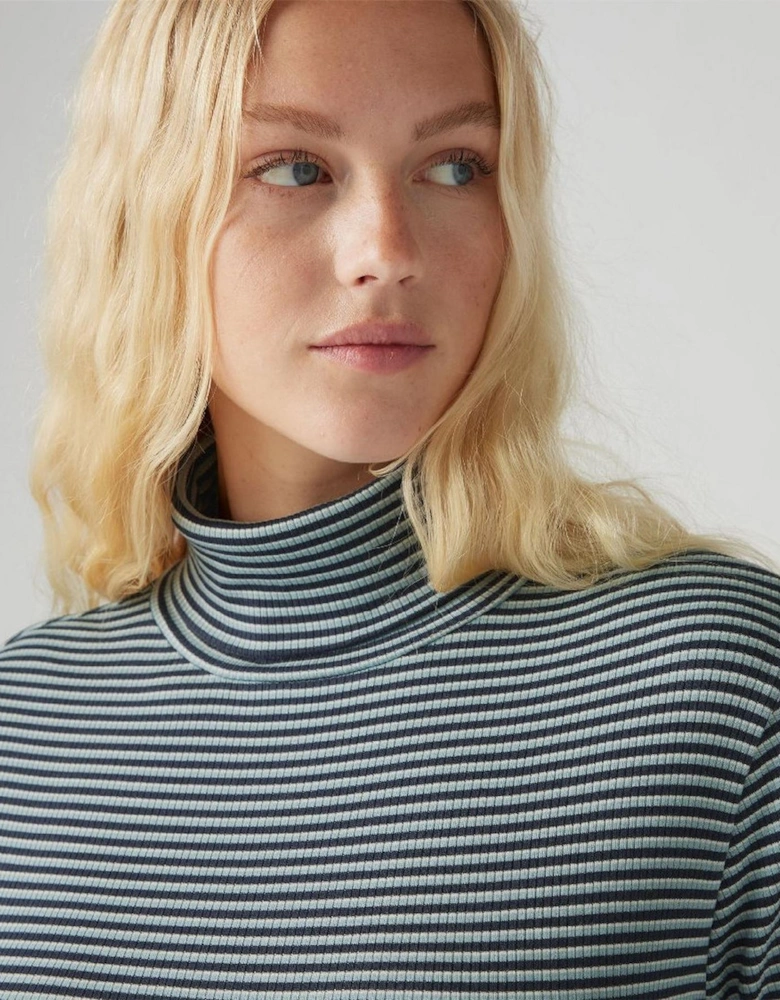 Turtleneck Long Sleeve Slim Fit T-Shirt