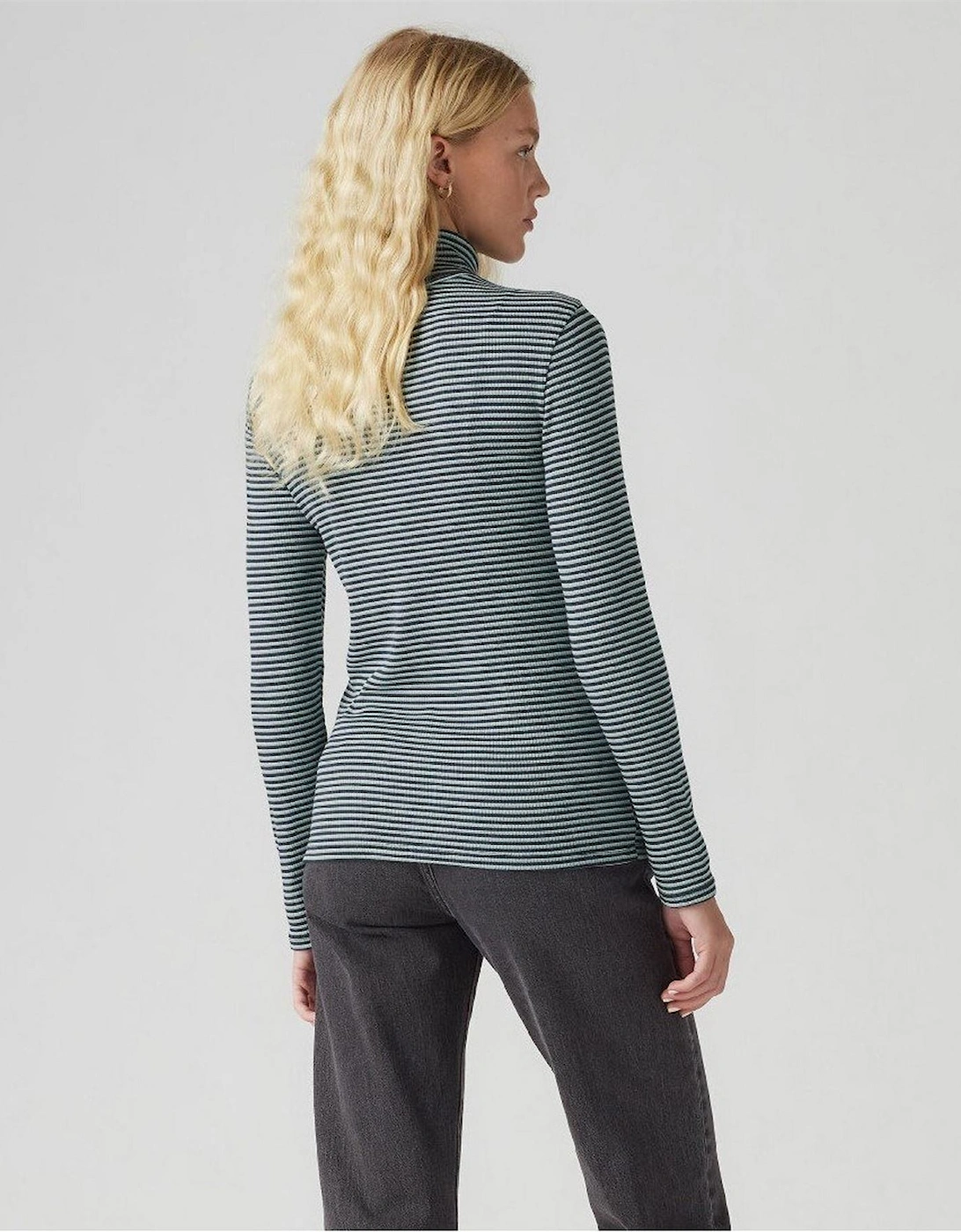 Turtleneck Long Sleeve Slim Fit T-Shirt
