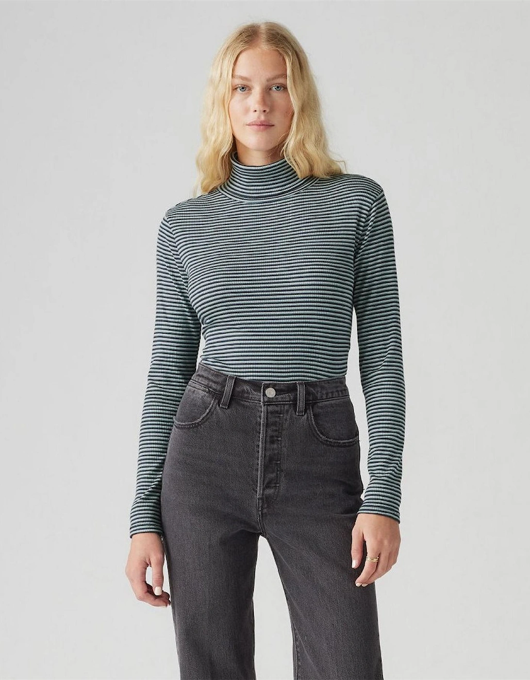 Turtleneck Long Sleeve Slim Fit T-Shirt