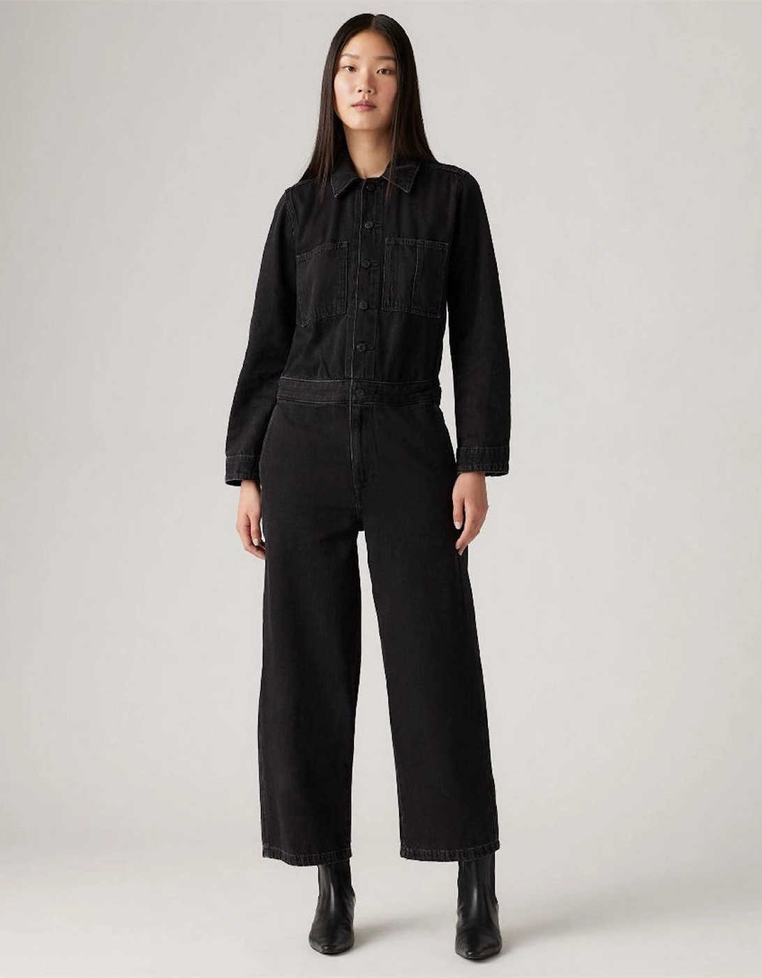 Iconic Collared Neck Long Sleeve Solid Patterned Jumpsuit