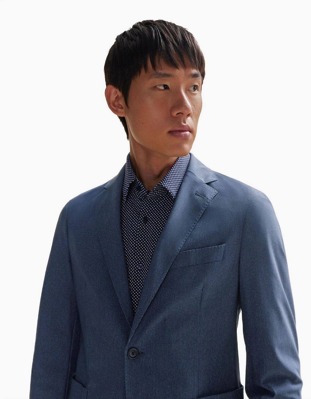 Solid Patterned Suit Jacket with Flap Pocket