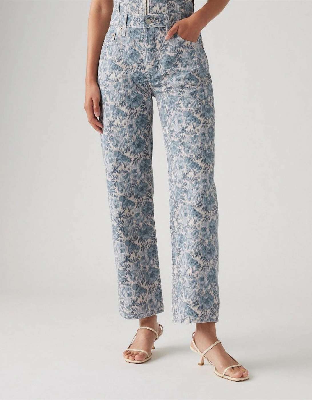 90s High Rise Straight Leg Jeans