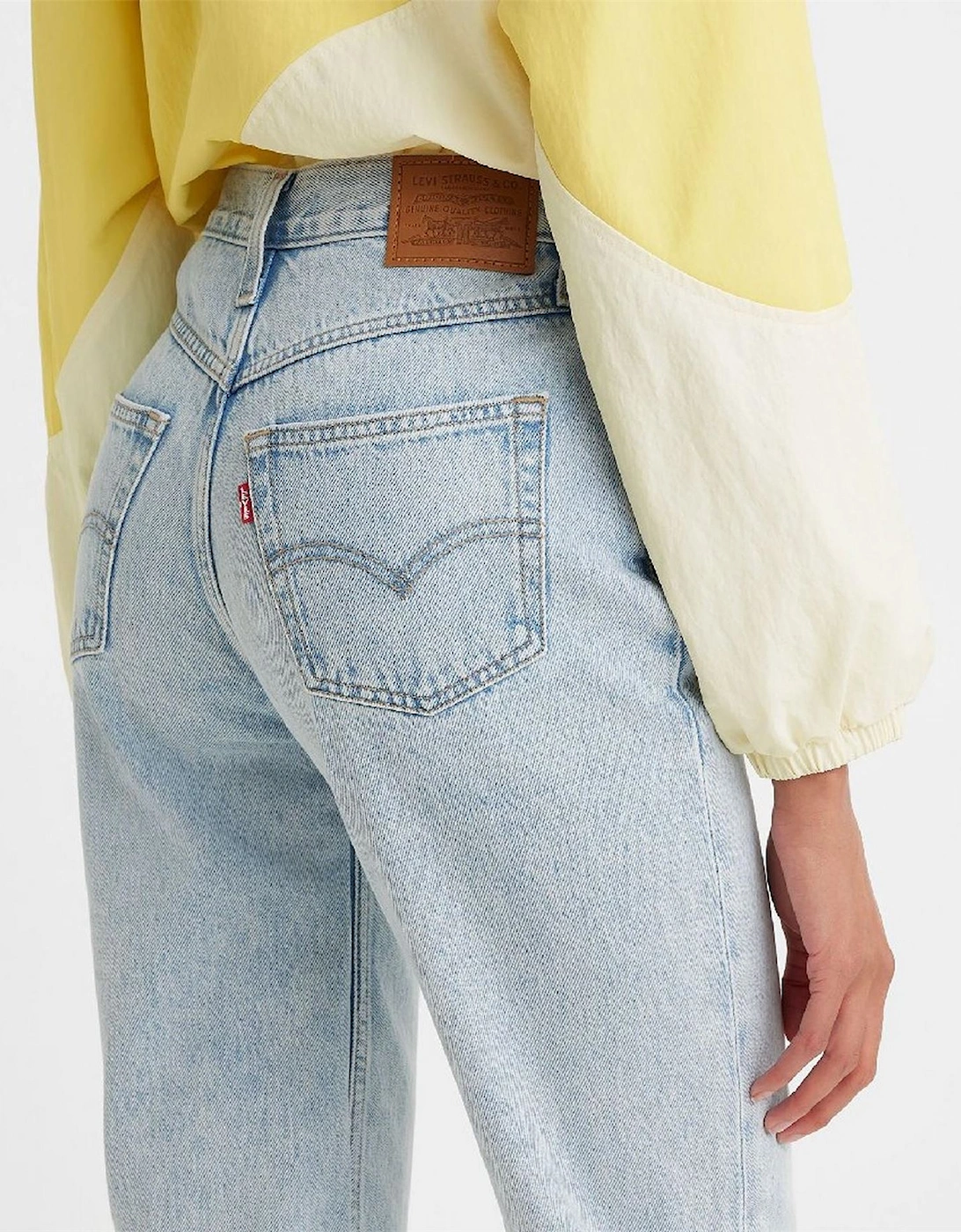 80s High Rise Mom Jeans
