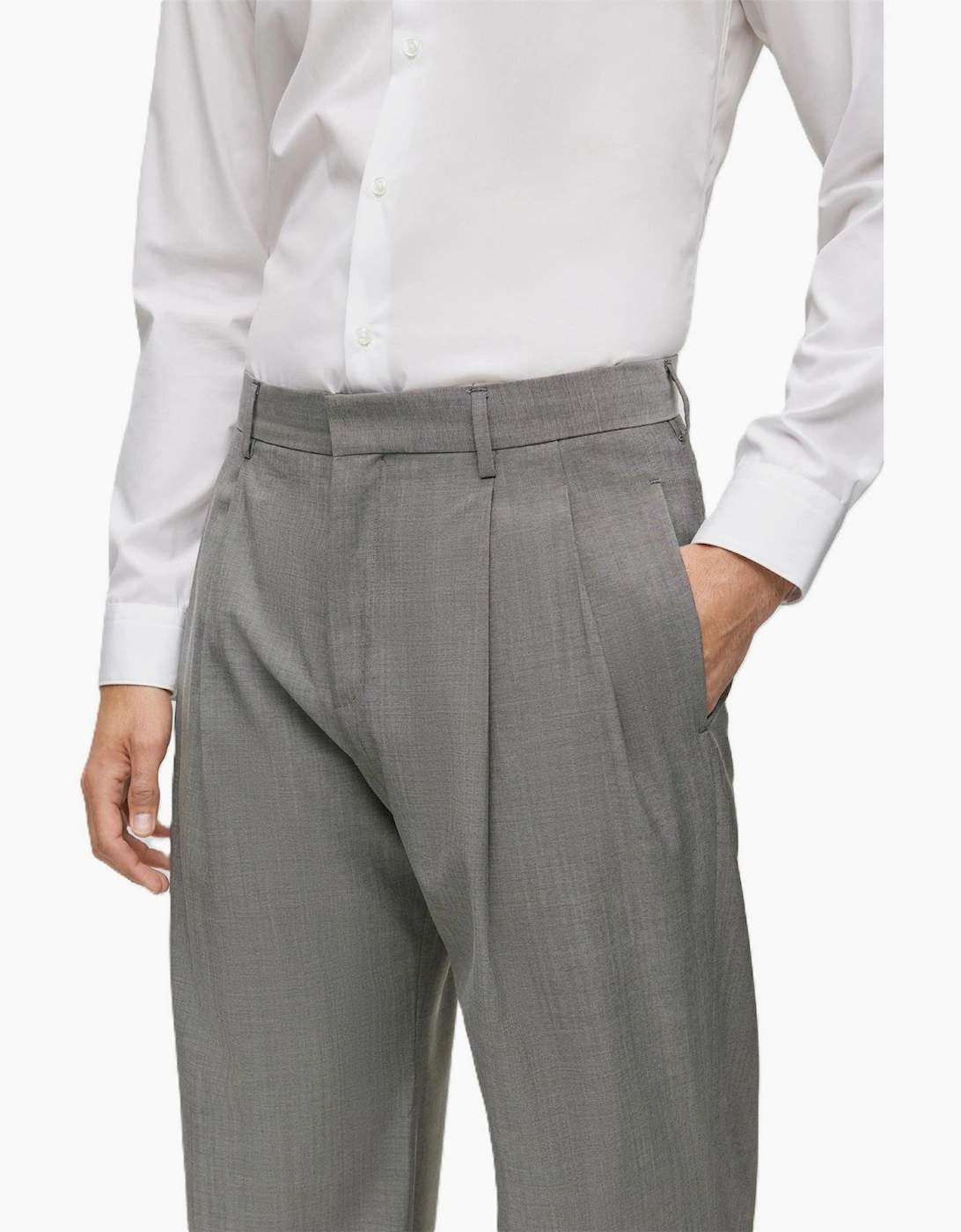 Oversized Solid Patterned Pleated Trousers