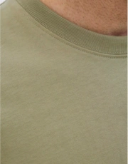 Thumbnail 3 of 6