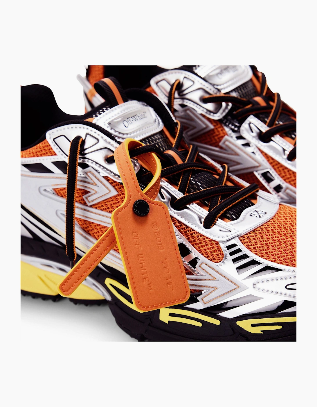 Mens Be Right Back Low Top Trainers