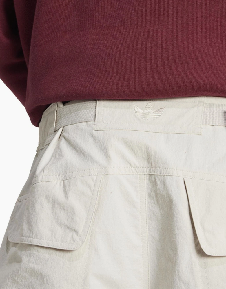 P Ess C Shorts