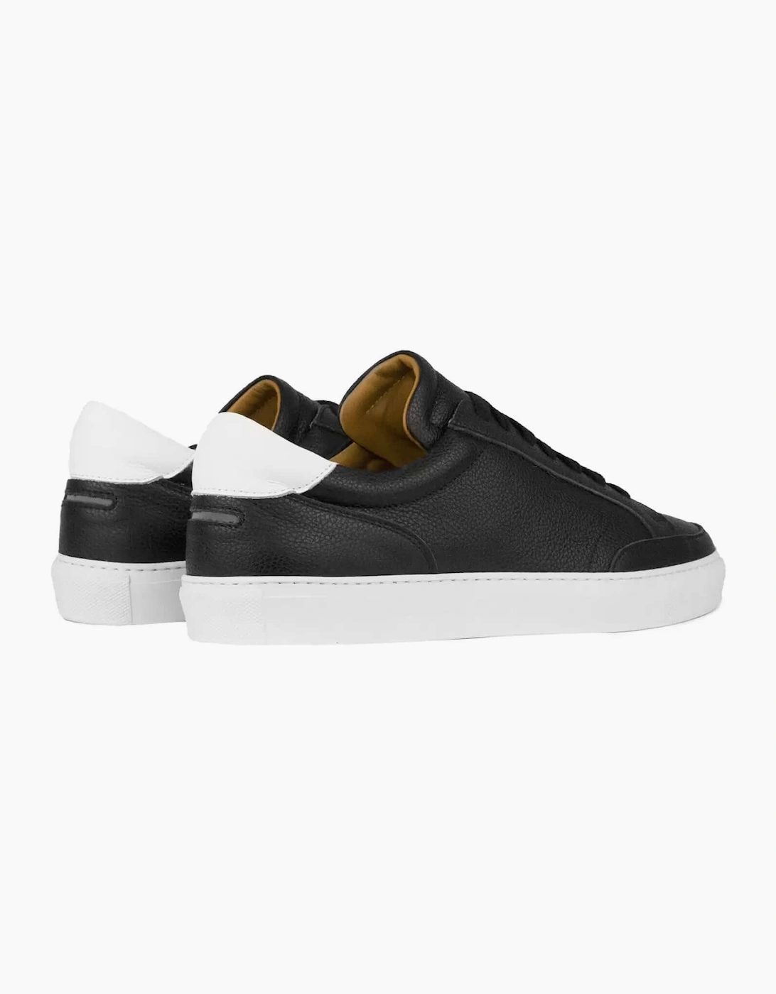 Helier Black/White