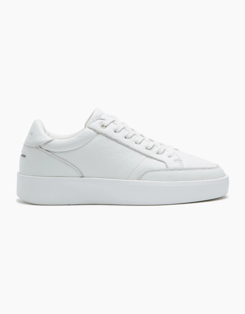 Helier White/White