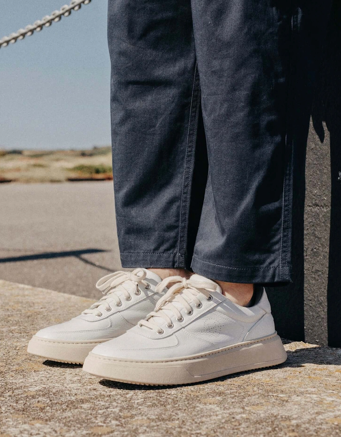 Marais White/Off-White