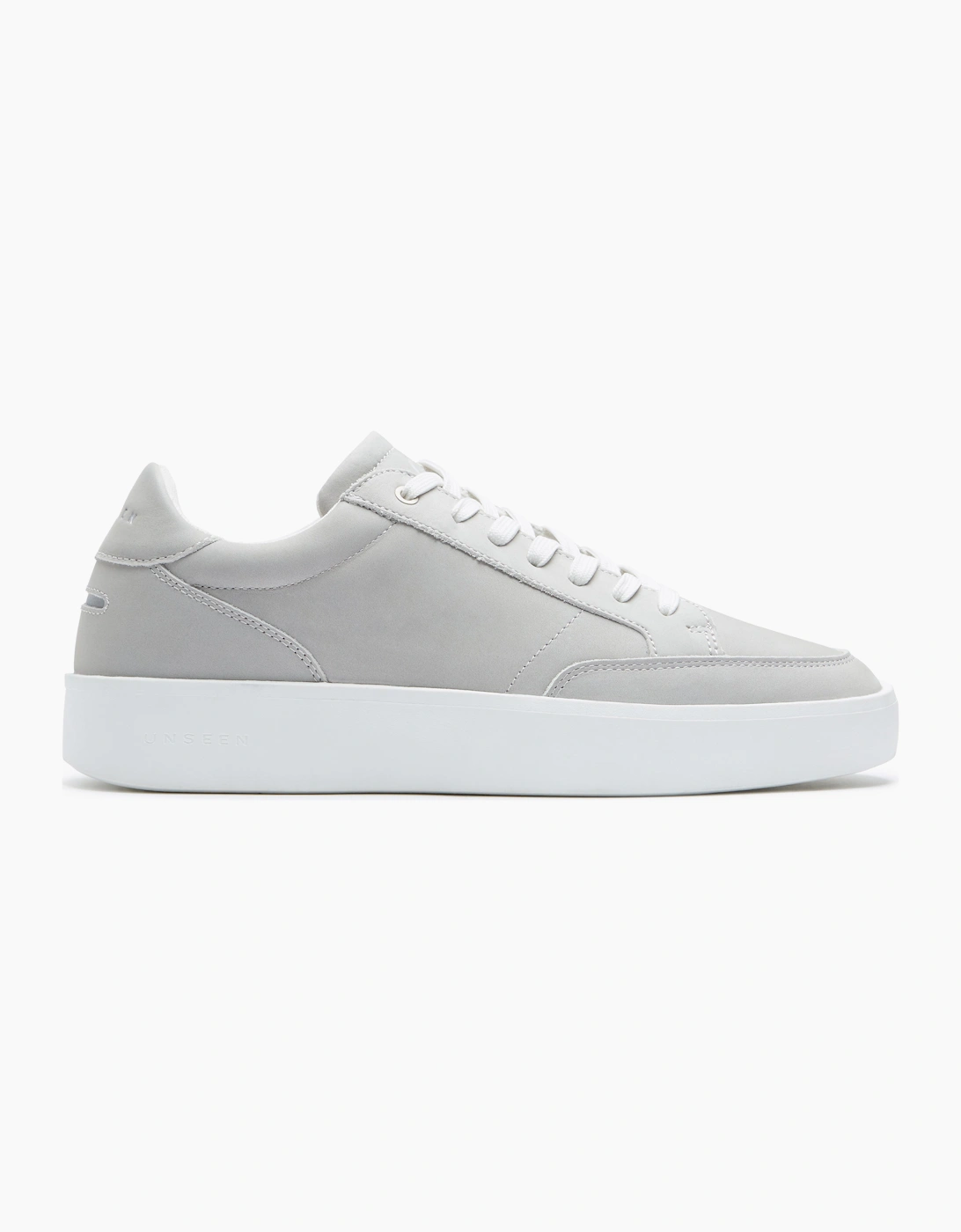 Helier Grey/White