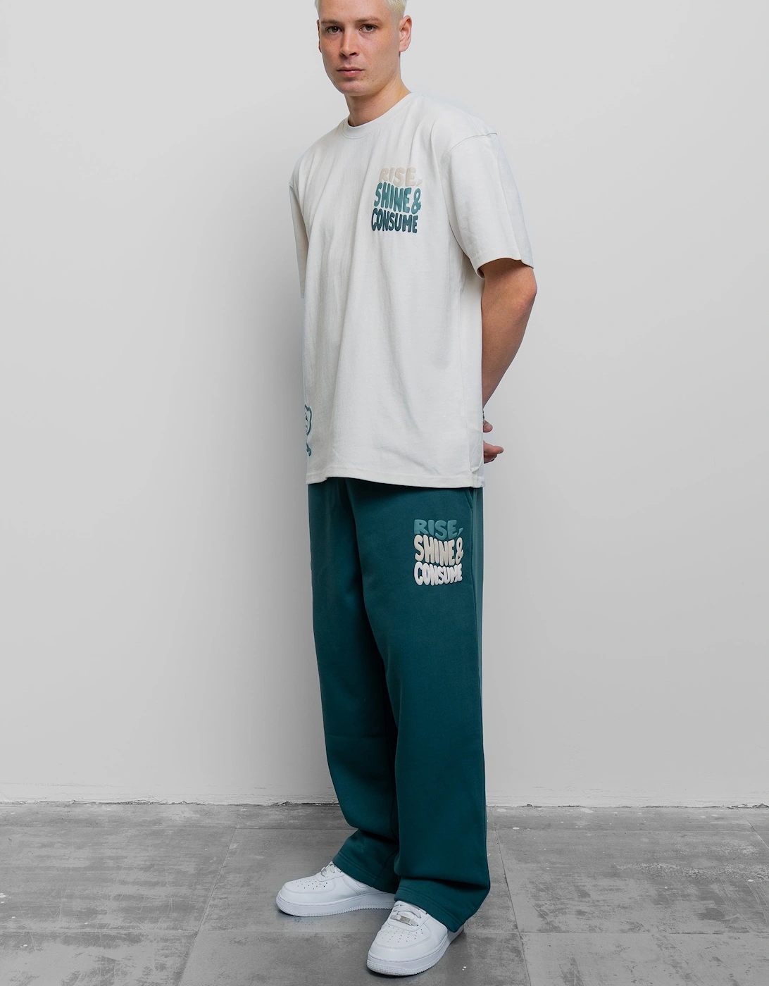 Fresh Couture Rise T-Shirt - Ecru / Green
