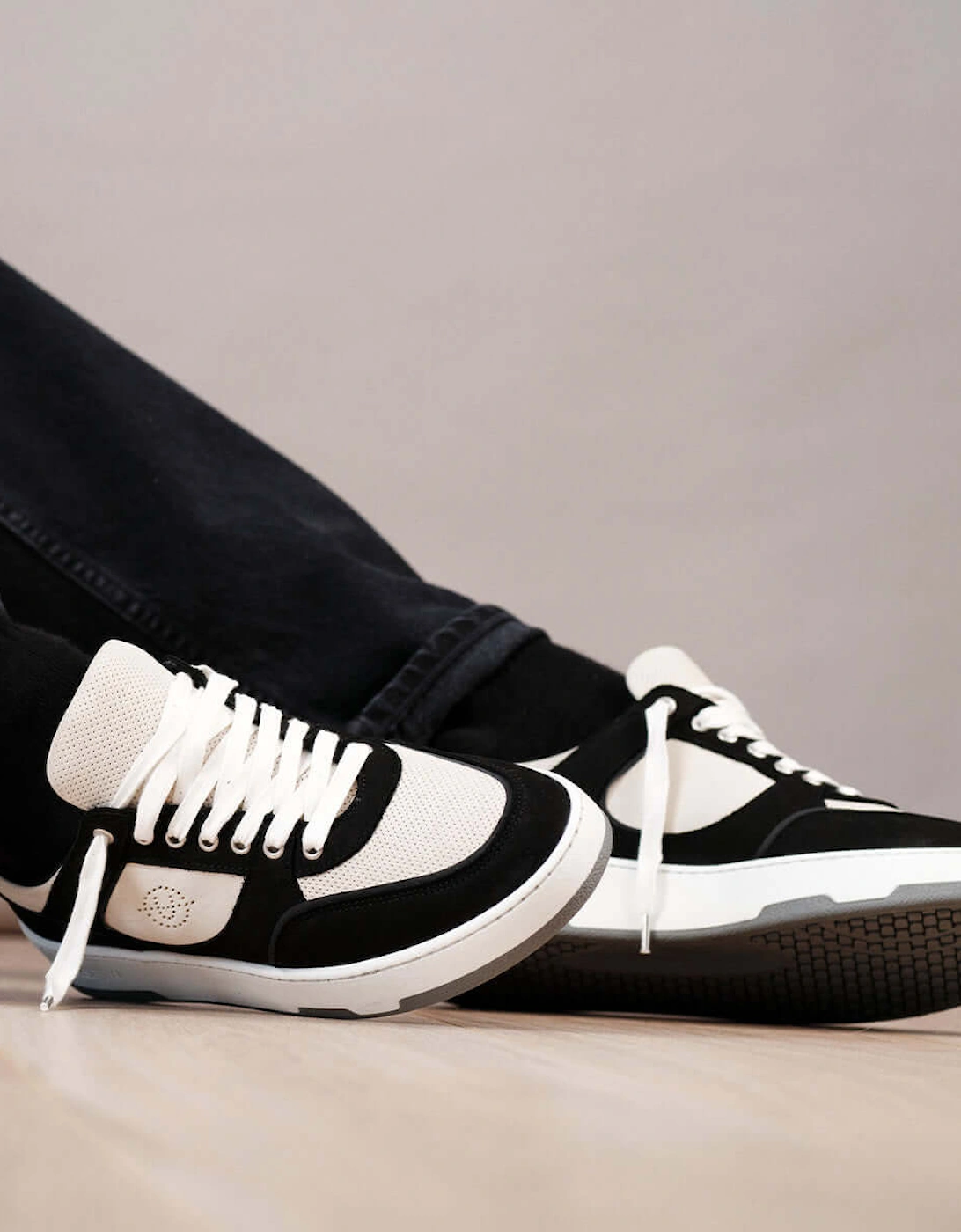 Noirmont Black