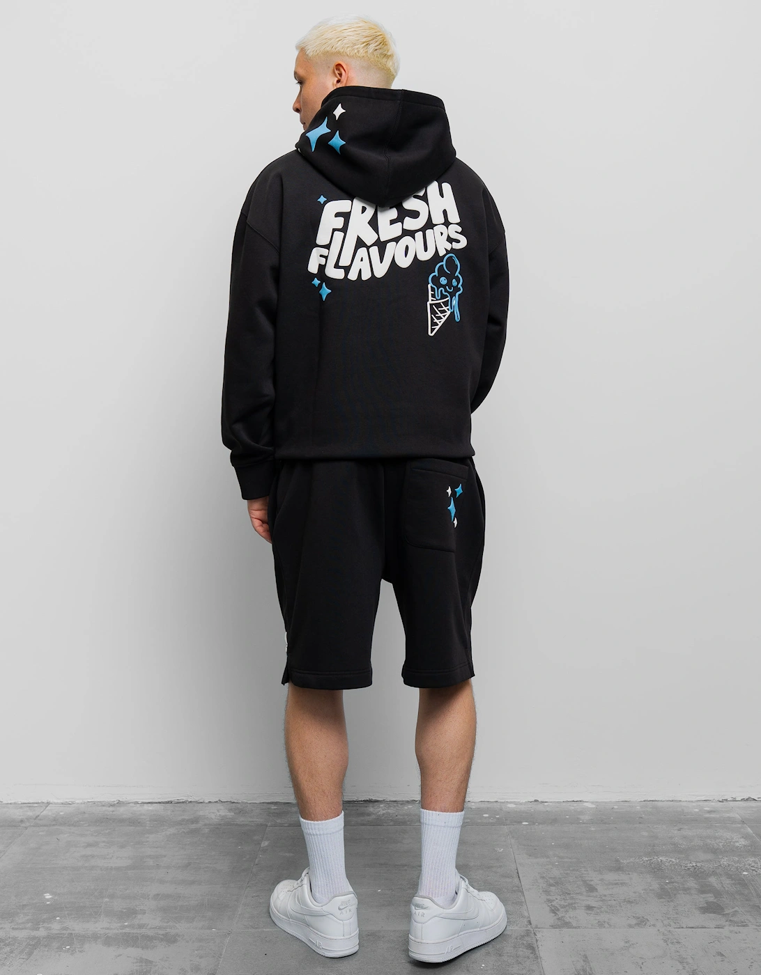 Fresh Couture Fresh Flavours Hoodie - Black/Blue