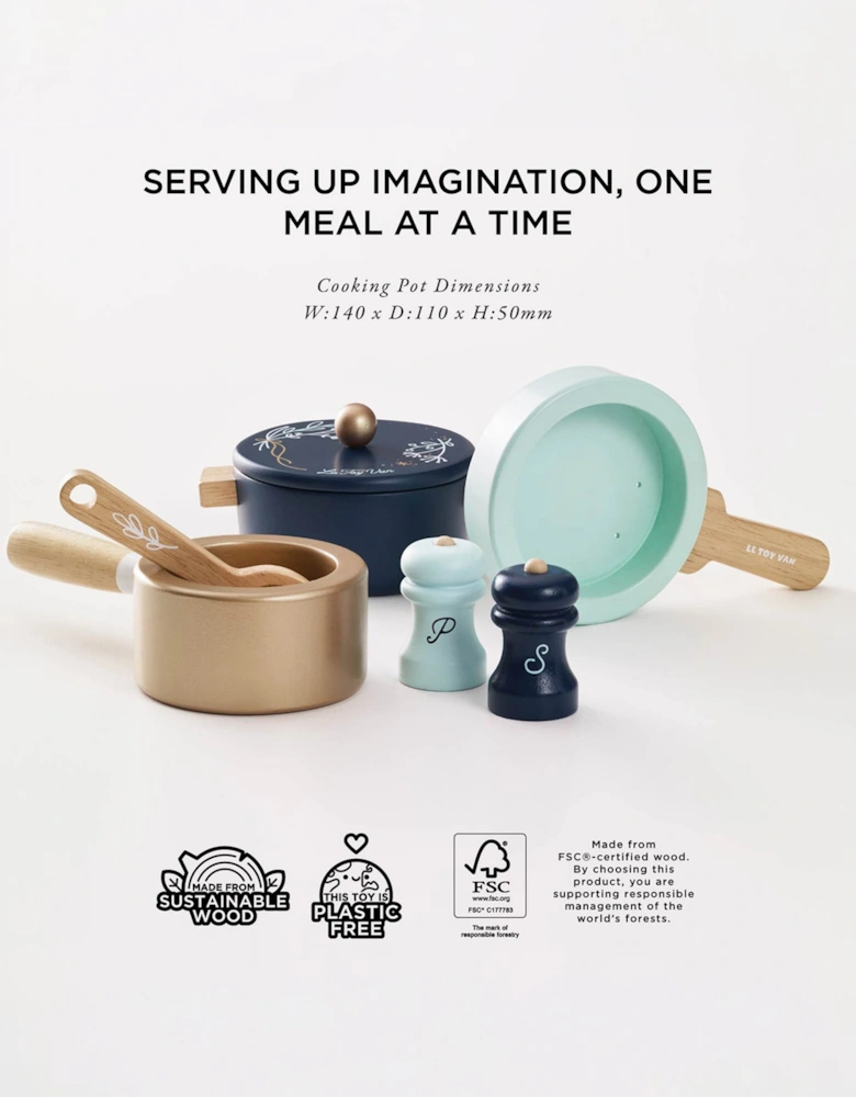 Le Toy Van Pots & Pans Kitchen Accessries (Pot - W: 14cm D: 11cm H: 5cm)