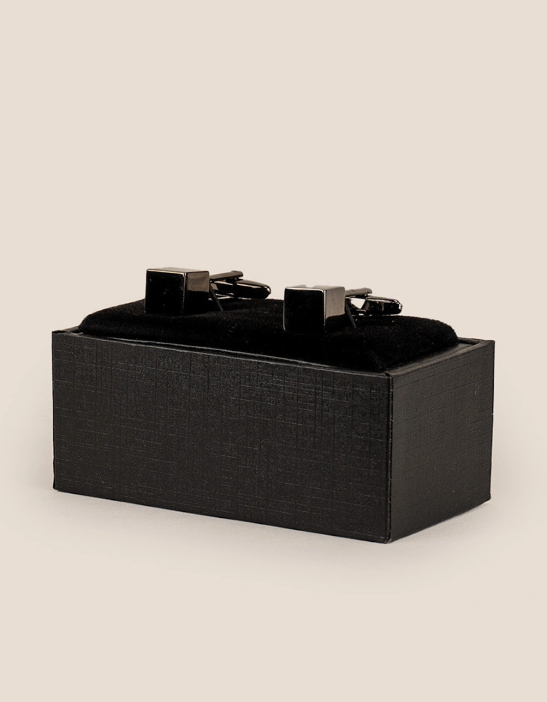 Cube Black