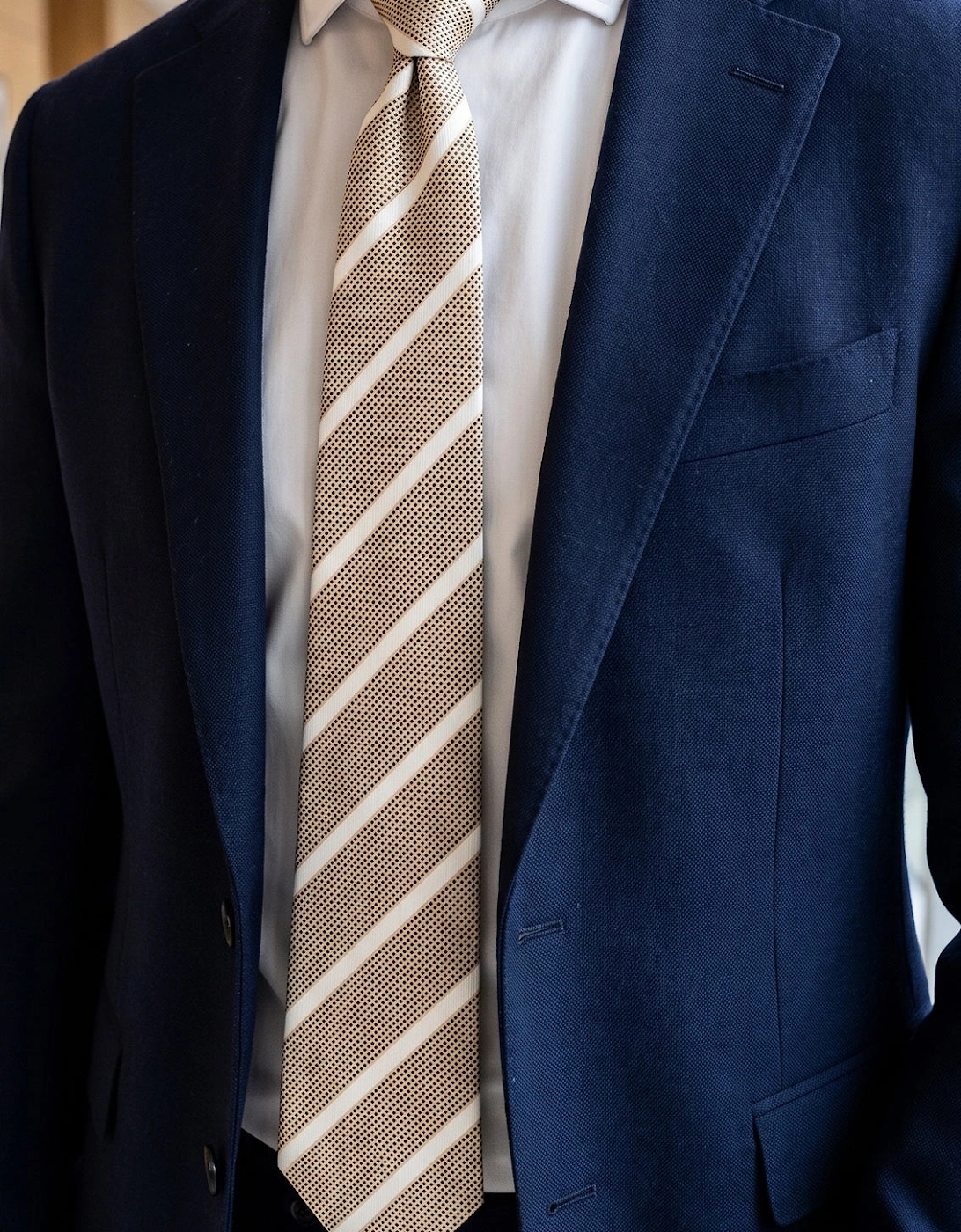 Stripe Brown White Tie