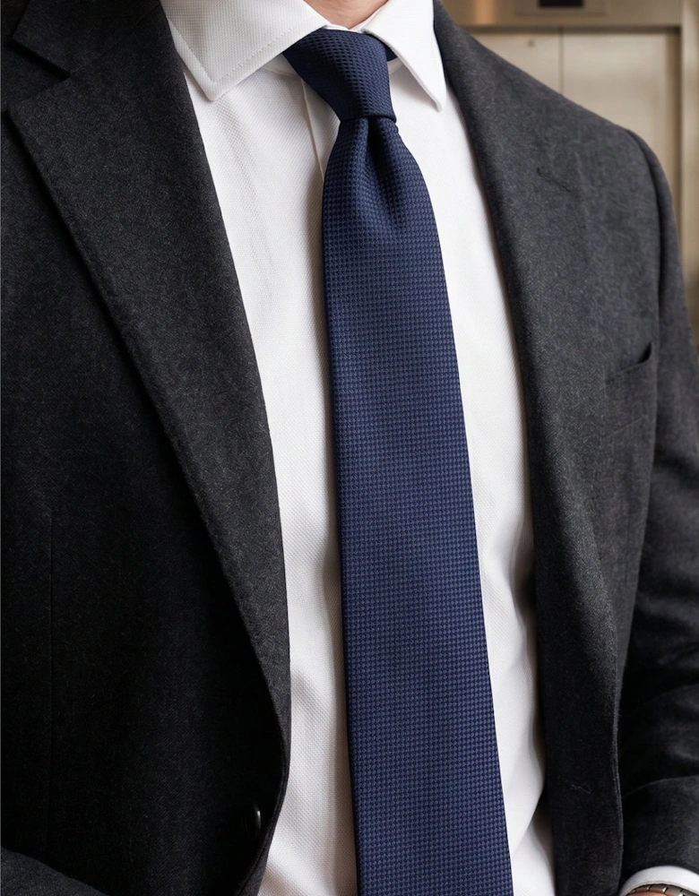 Navy Texture Tie