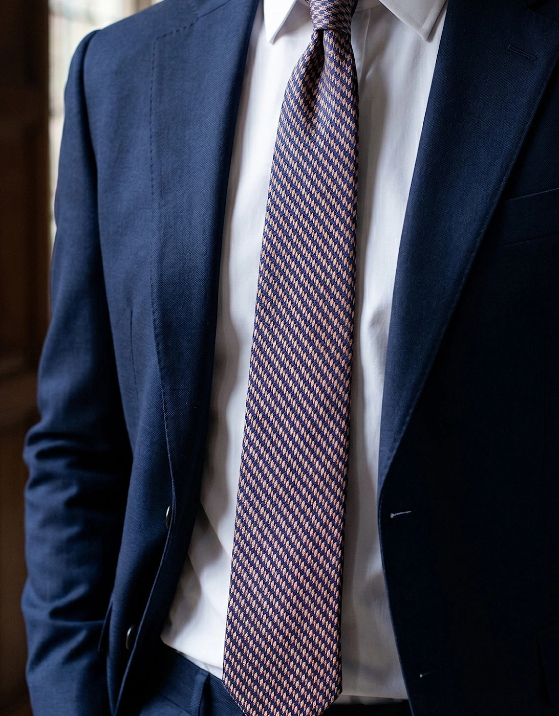 Luke Bronze/Navy Tie