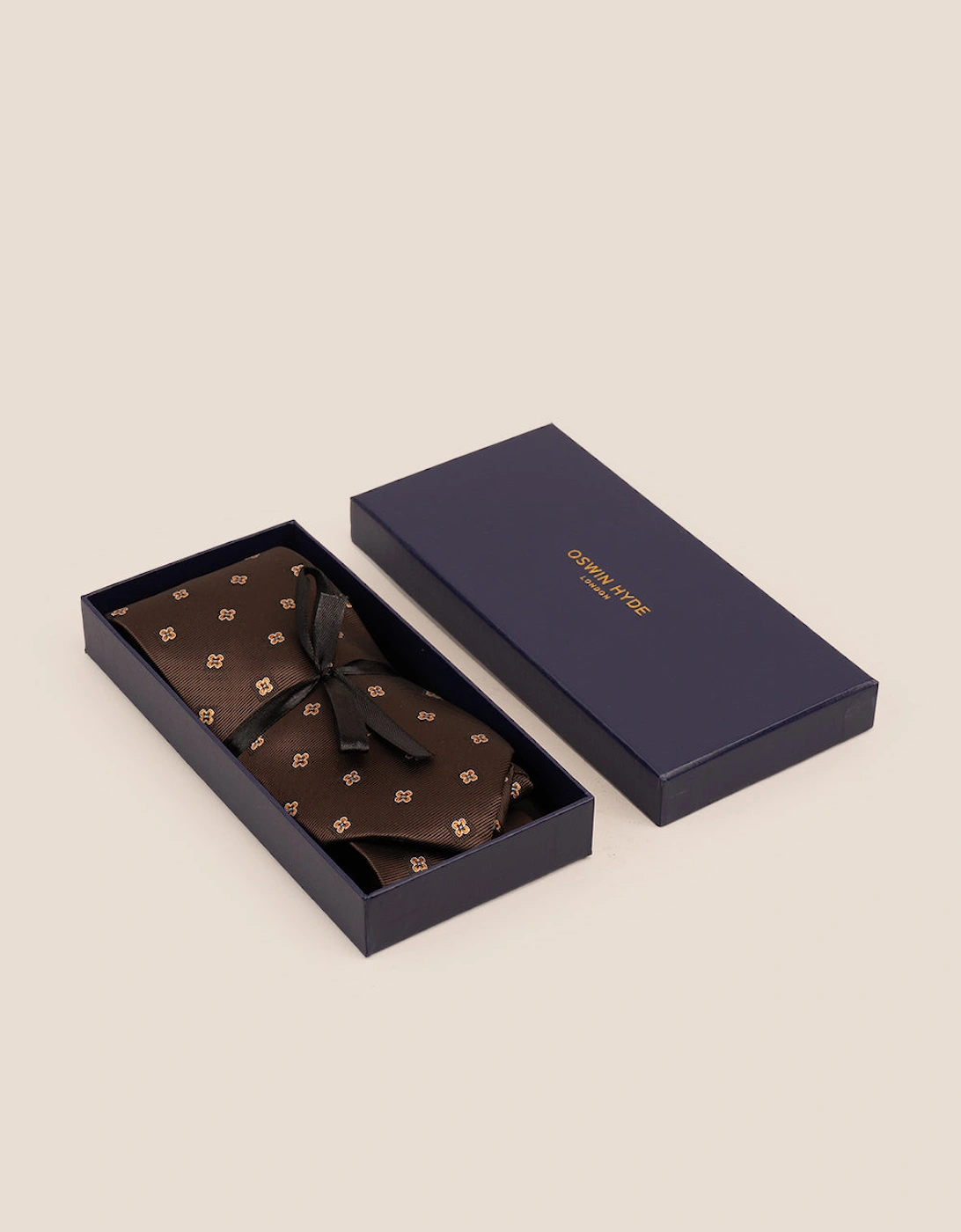 Motif Brown Tie
