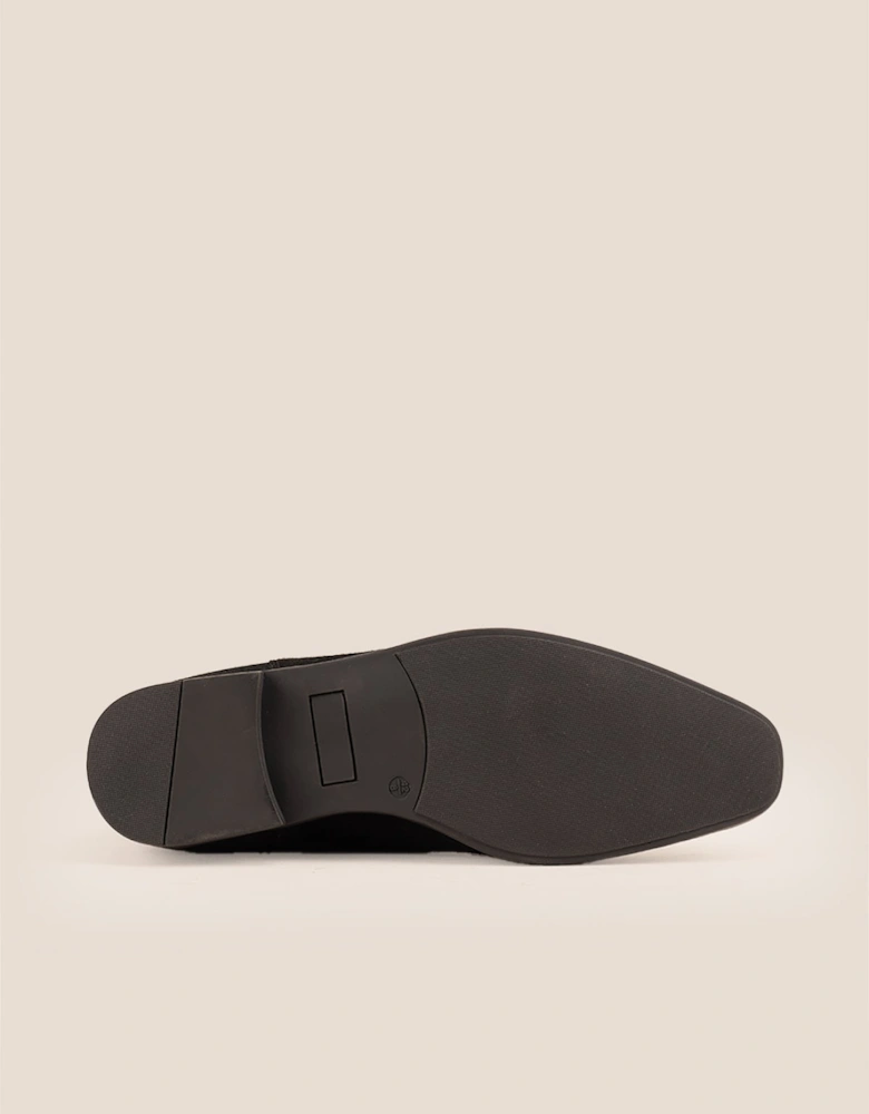 Darwin Black Suede