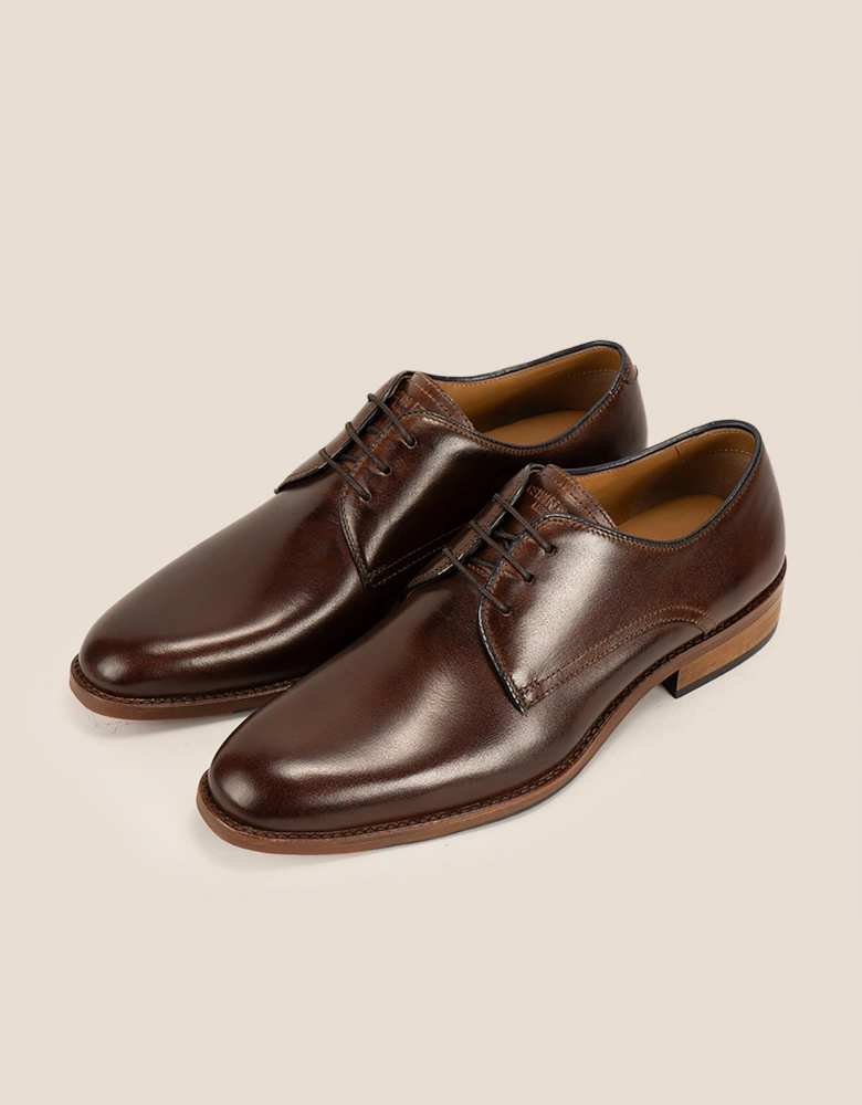 Edison Brown
