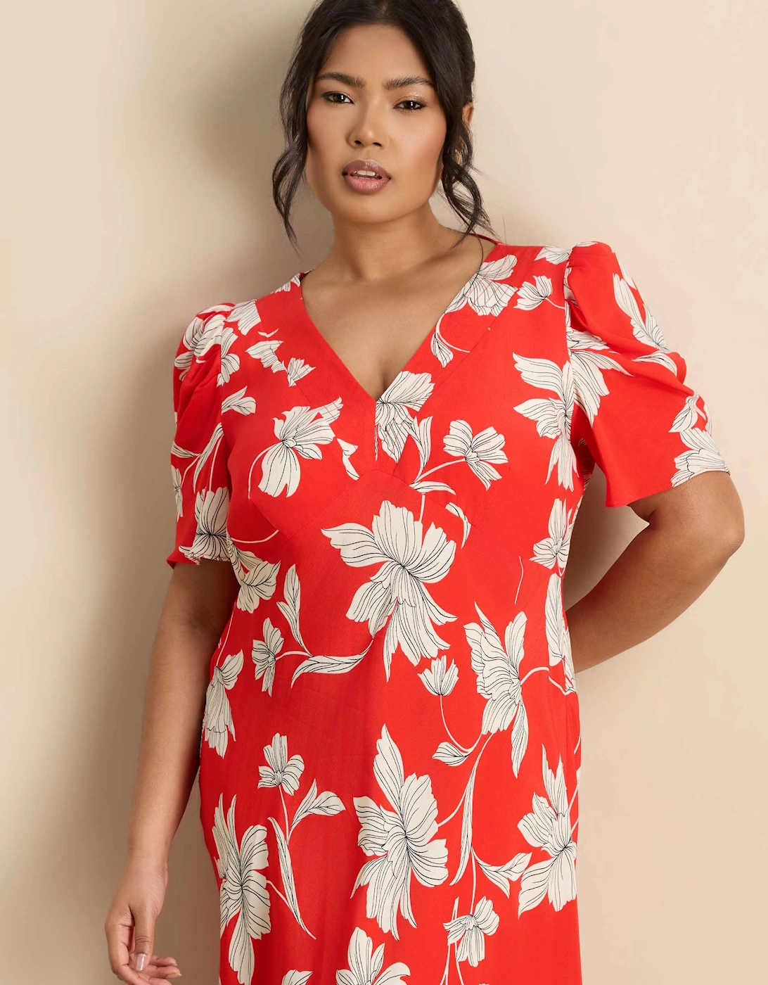 Petite Red Floral V-Neck Puff Sleeve Midi Dress