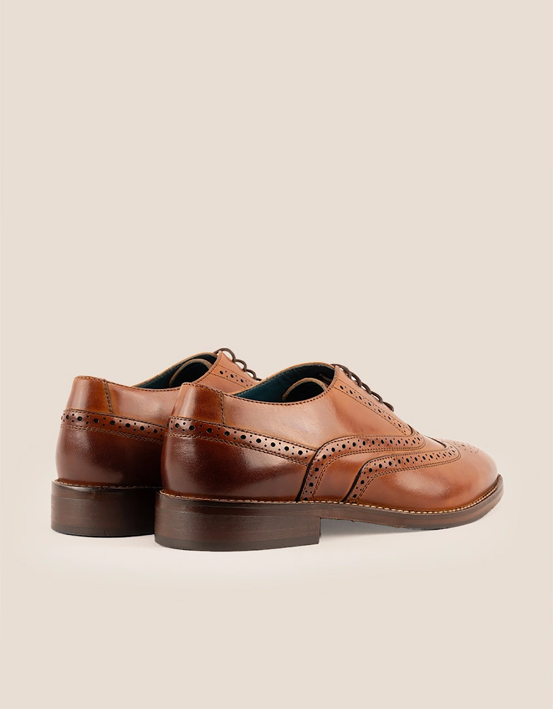 Winston Tan Wide Fit