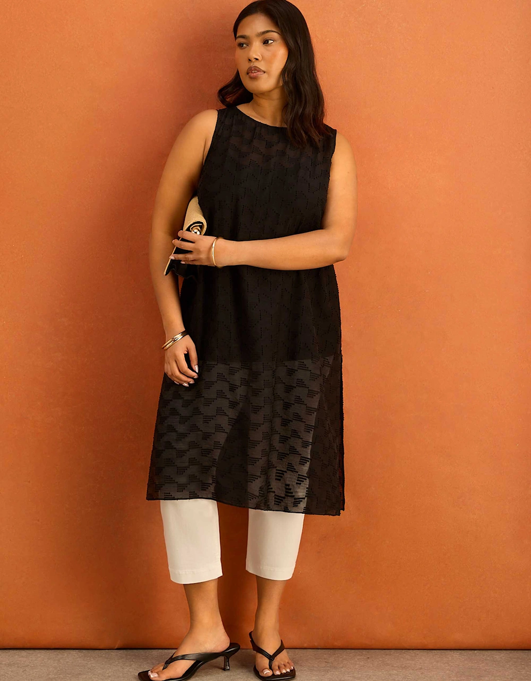 Black Geo Jacquard Side Split Tunic