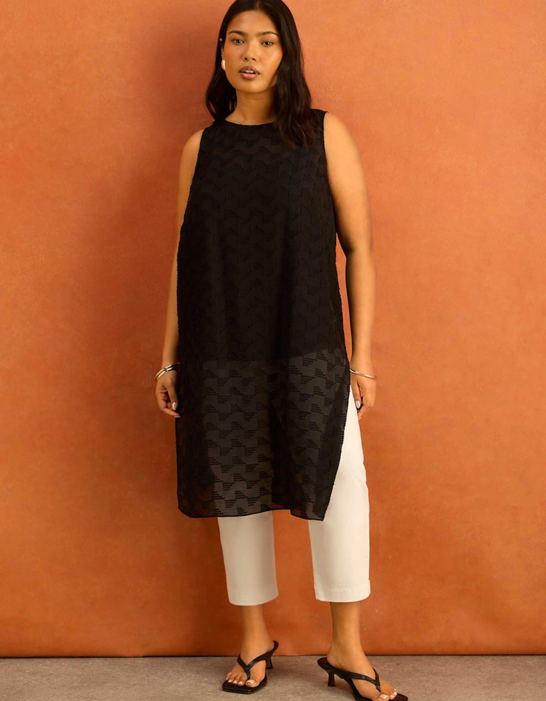 Black Geo Jacquard Side Split Tunic