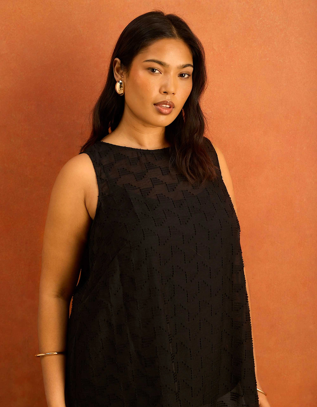 Black Geo Jacquard Side Split Tunic