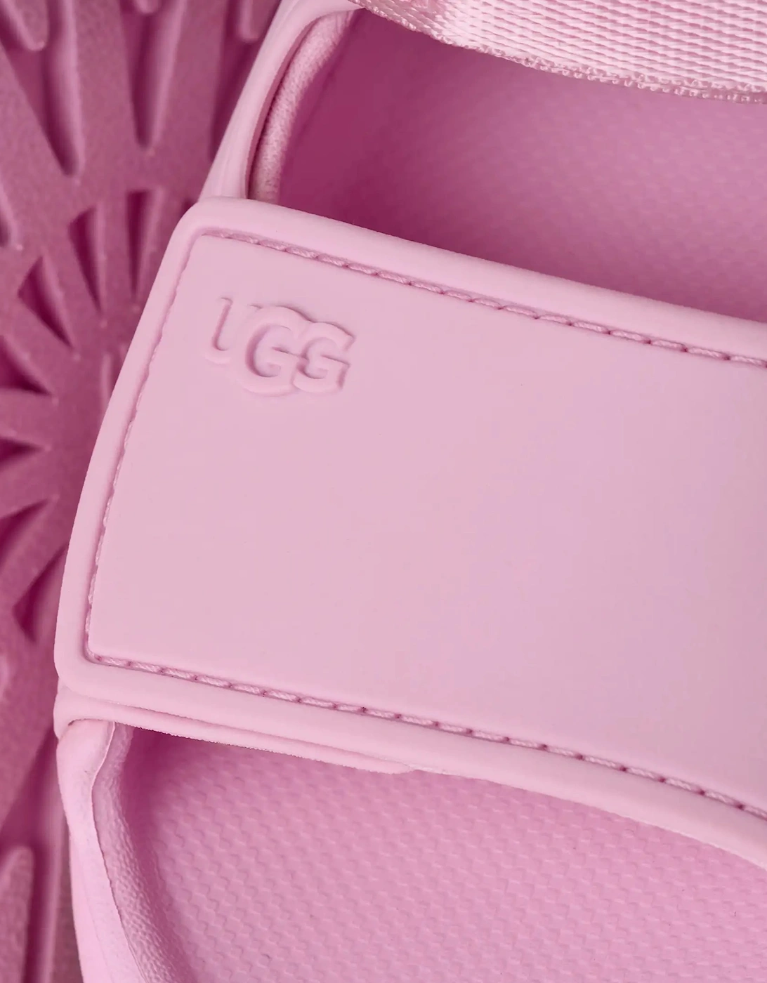 UGG Girls GoldenGlow Sandals in Pink