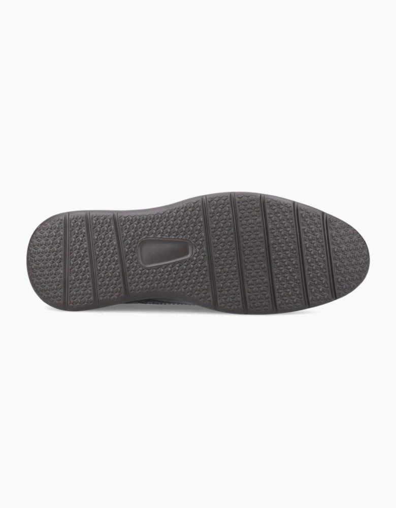 Flight 25 Brogue