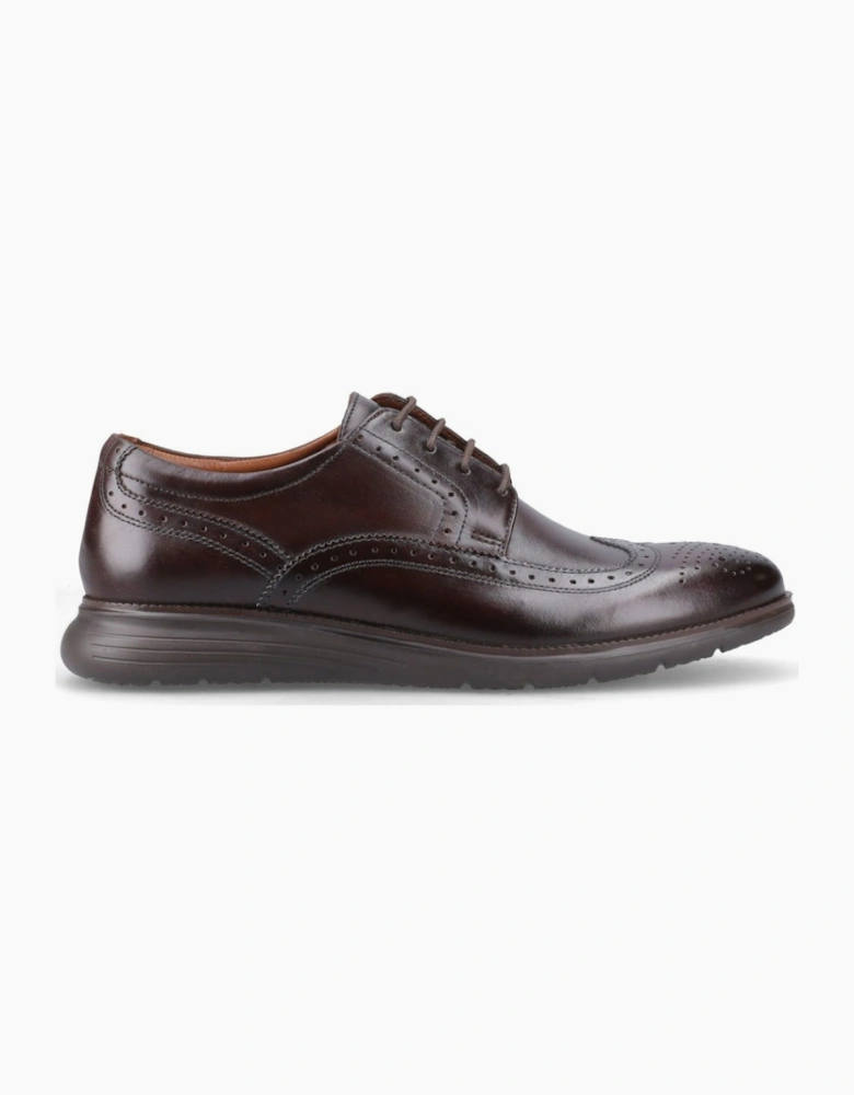 Flight 25 Brogue