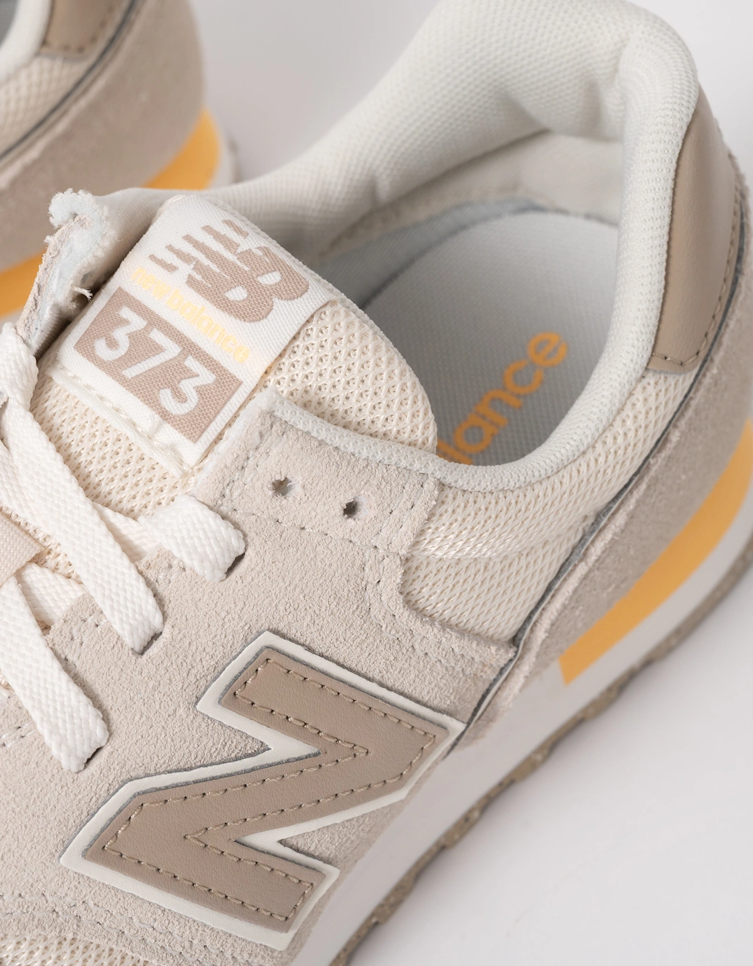 New Balance 373 Womens Trainers - Linen
